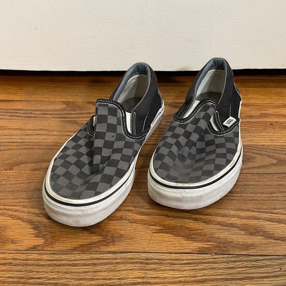 Vans Shoes - VANS Checkerboard Slip-On Sneakers Black Pewter women’s 7.5